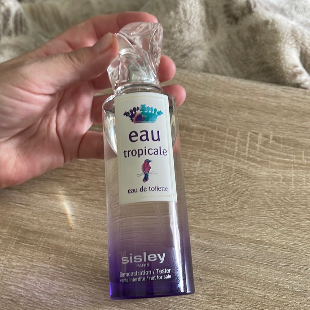 Sisley Tropical